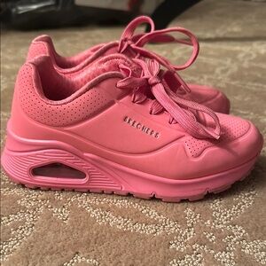 Girls Skechers Pink Chunky Sneakers with Cushioned Sole